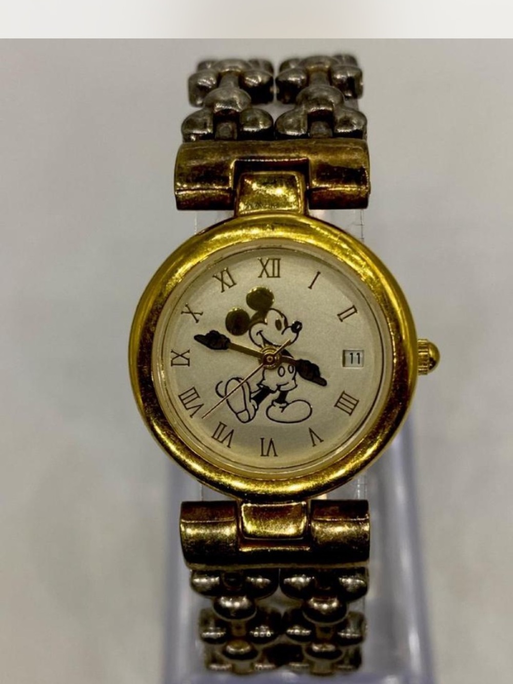 Disney ***Vintage ^^^ Mickey Mouse Two-Tone Gold / Silver Wristwatch ***